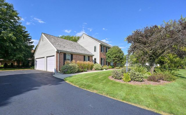 7326 Forty Acre ROAD, Franksville, WI 53126
