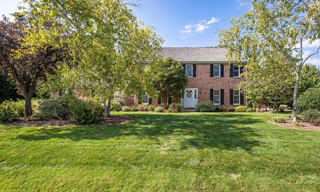 7326 Forty Acre ROAD, Franksville, WI 53126