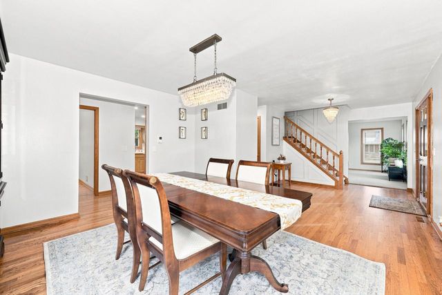 7326 Forty Acre ROAD, Franksville, WI 53126
