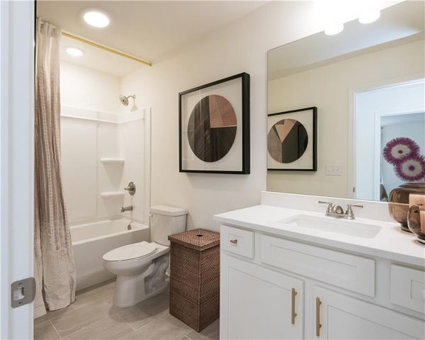 5657 Overview Drive, Flowery Branch, GA 30542