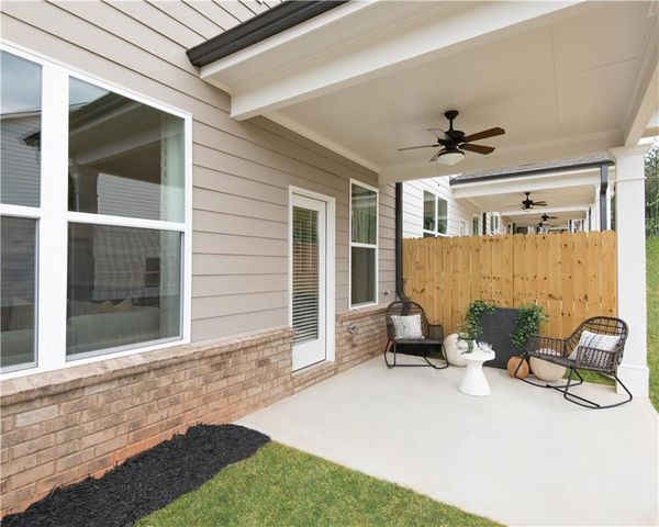 5657 Overview Drive, Flowery Branch, GA 30542