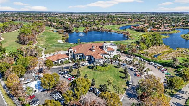 7352 Lantana WAY, Naples, FL 34119