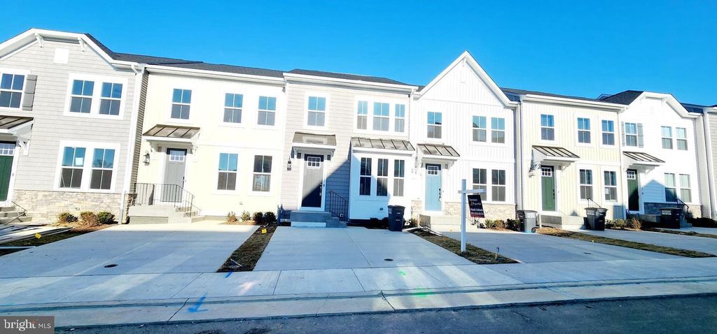 5053 BIGLEAF RD, Fredericksburg, VA 22407