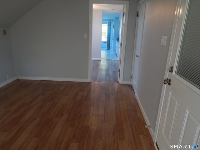 91 Holden Street 3rd Floor, Bristol, CT 06010