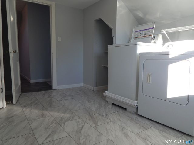 91 Holden Street 3rd Floor, Bristol, CT 06010