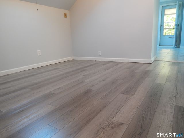 91 Holden Street 3rd Floor, Bristol, CT 06010