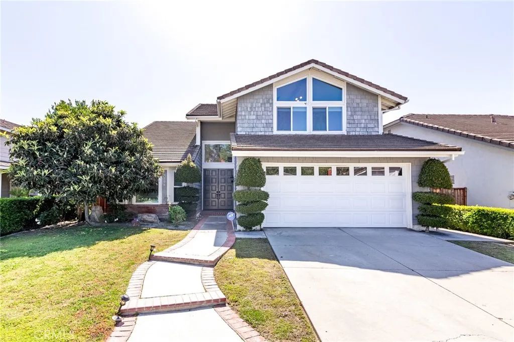 2106 Greenwood Court, Fullerton, CA 92833