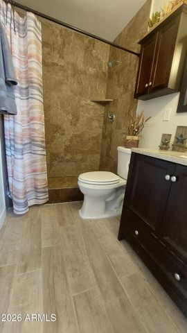3418 W Mandalay Lane, Phoenix, AZ 85053