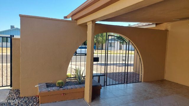 3418 W Mandalay Lane, Phoenix, AZ 85053