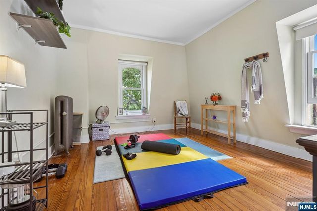 46 Monroe Place, Bloomfield, NJ 07003