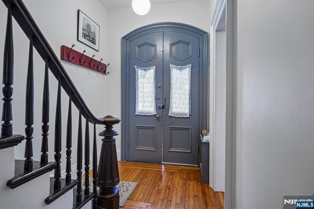 46 Monroe Place, Bloomfield, NJ 07003