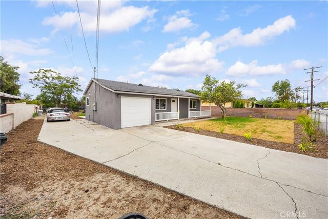 15411 Rosemary Drive, Fontana, CA 92335