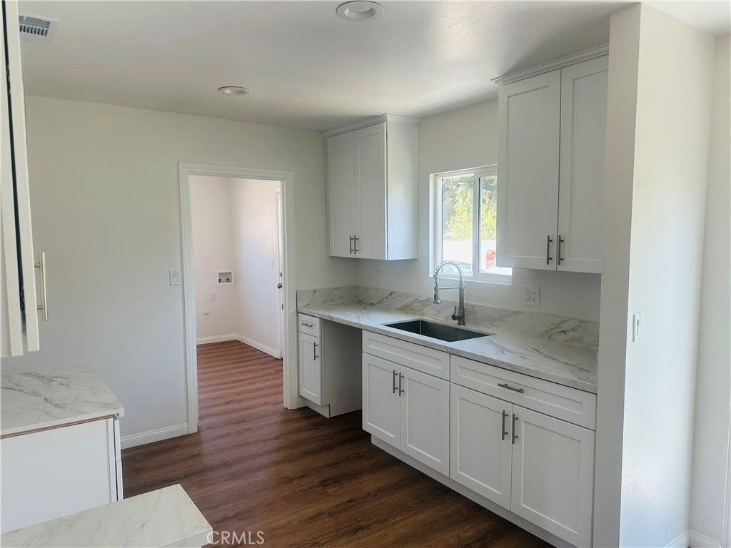 Image 2 of property listing at 15411 Rosemary Drive, Fontana, CA 92335