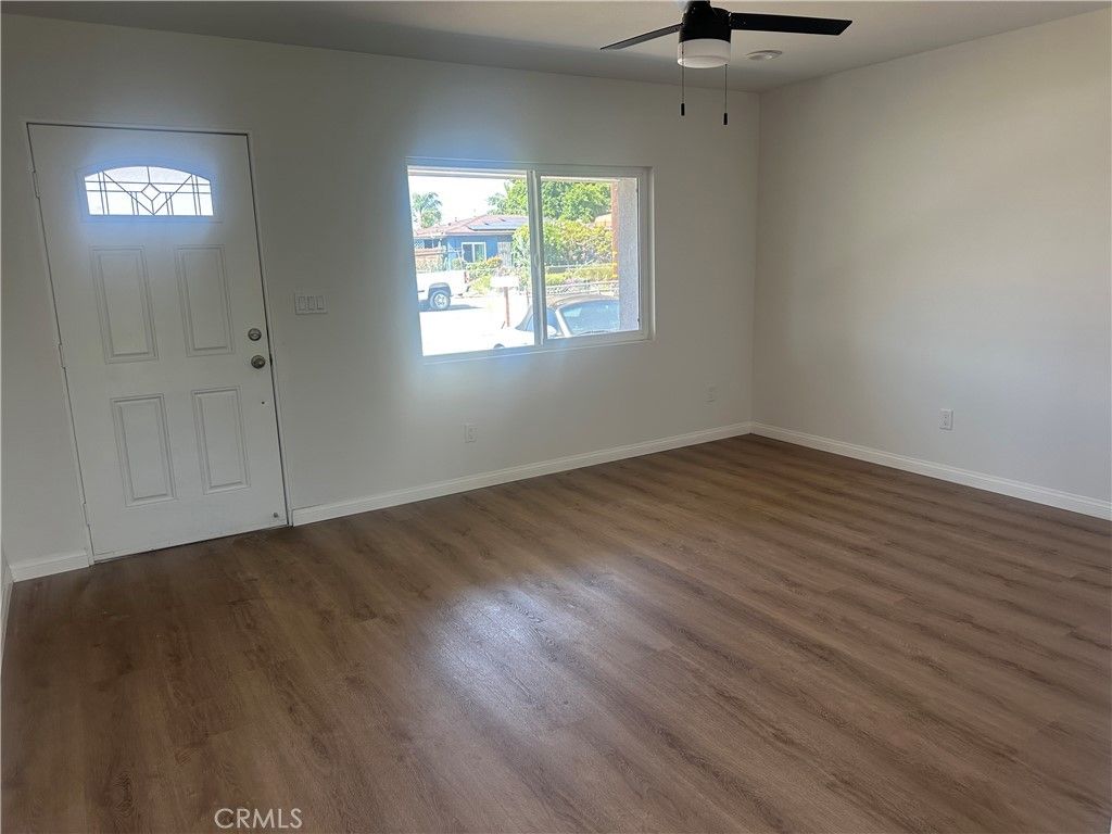 Image 4 of property listing at 15411 Rosemary Drive, Fontana, CA 92335