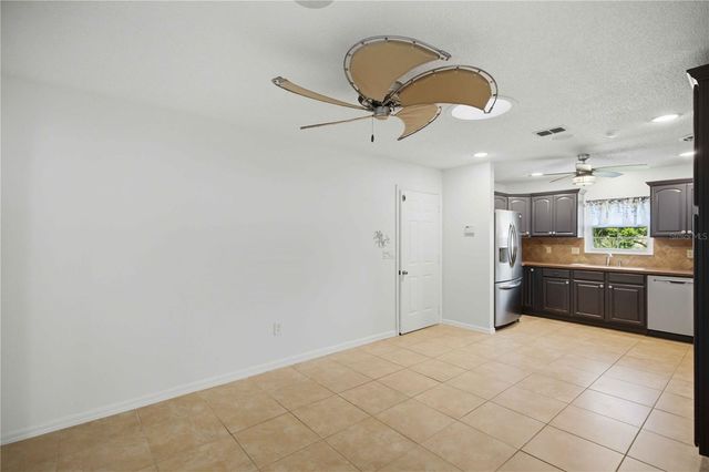 17676 SE 102ND CIRCLE, Summerfield, FL 34491