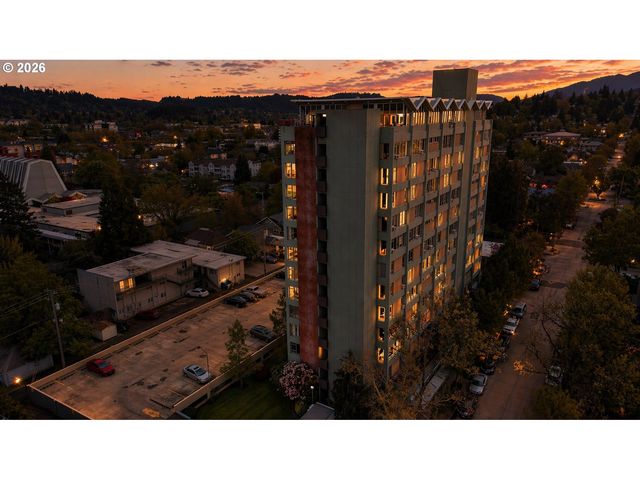 1313 LINCOLN St 508, Eugene, OR 97401