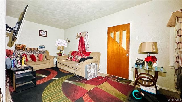 429 18th Street, Niagara Falls, NY 14303