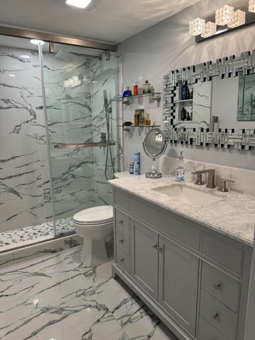 5817 La Pinata Boulevard B-1, Greenacres, FL 33463