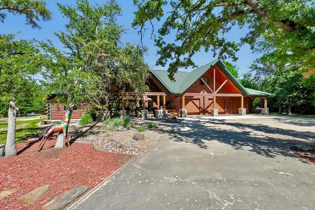 751 Oak View Drive, Oak Point, TX 75068