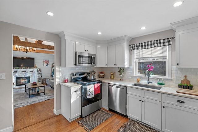 106 Lynnfield Street, Peabody, MA 01960