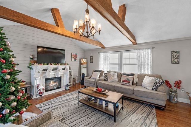 106 Lynnfield Street, Peabody, MA 01960