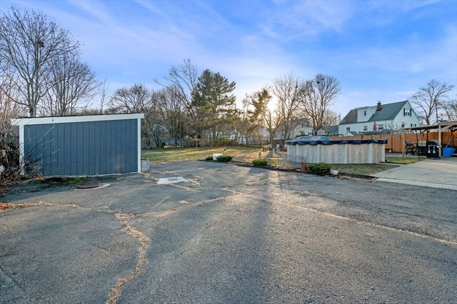 106 Lynnfield Street, Peabody, MA 01960