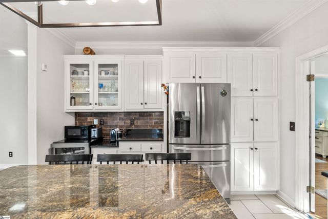 7 Crosswinds Way, Greer, SC 29650