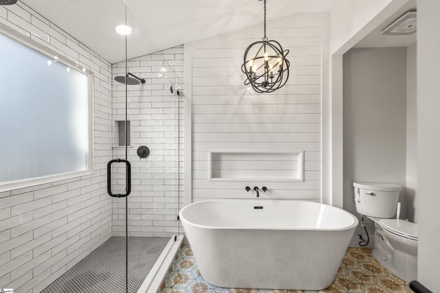 7 Crosswinds Way, Greer, SC 29650