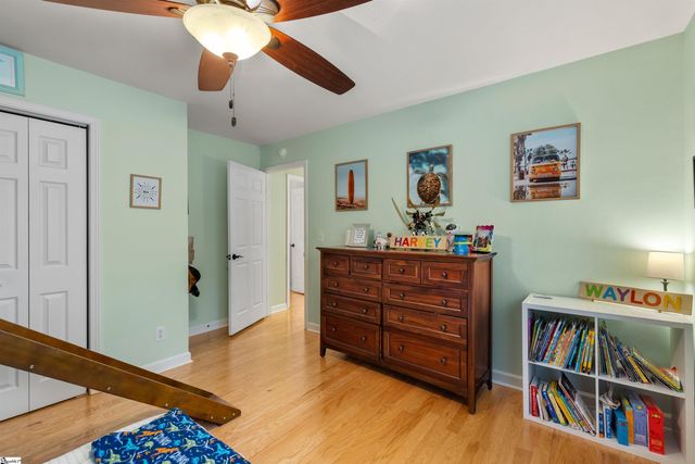 7 Crosswinds Way, Greer, SC 29650