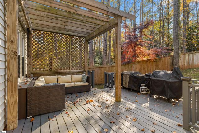 7 Crosswinds Way, Greer, SC 29650