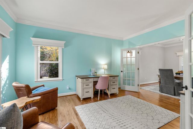 7 Crosswinds Way, Greer, SC 29650