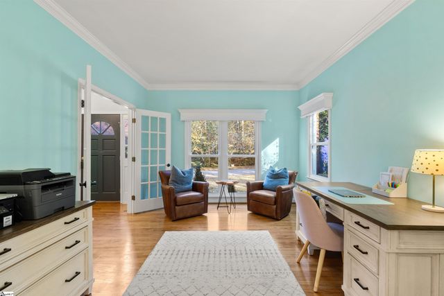 7 Crosswinds Way, Greer, SC 29650