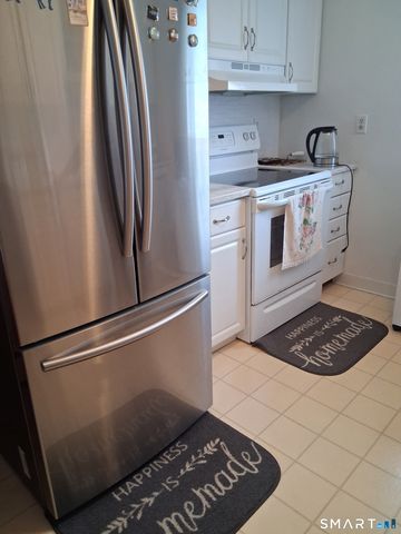 112 Worth Avenue, Hamden, CT 06518