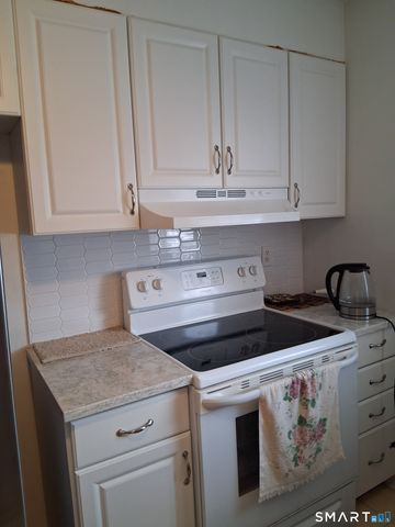 112 Worth Avenue, Hamden, CT 06518