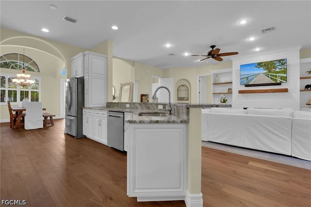 11620 Spoonbill LN, Fort Myers, FL 33913