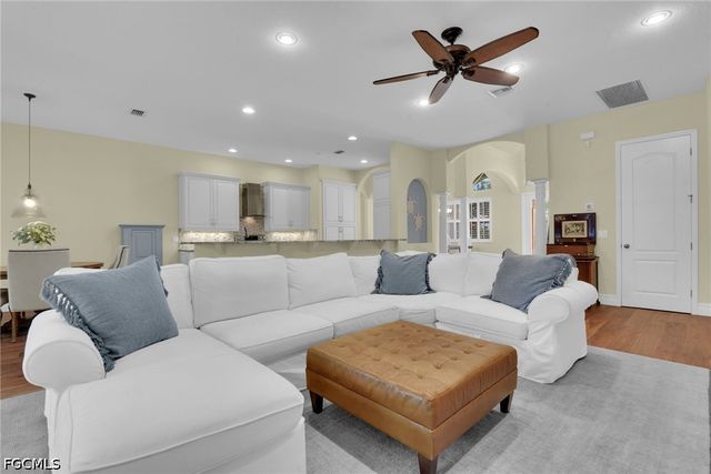 11620 Spoonbill LN, Fort Myers, FL 33913