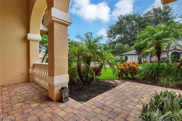 11620 Spoonbill LN, Fort Myers, FL 33913