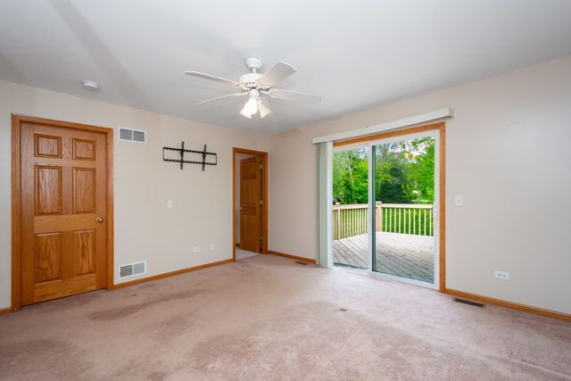 36851 N Kerwin Lane, Ingleside, IL 60041