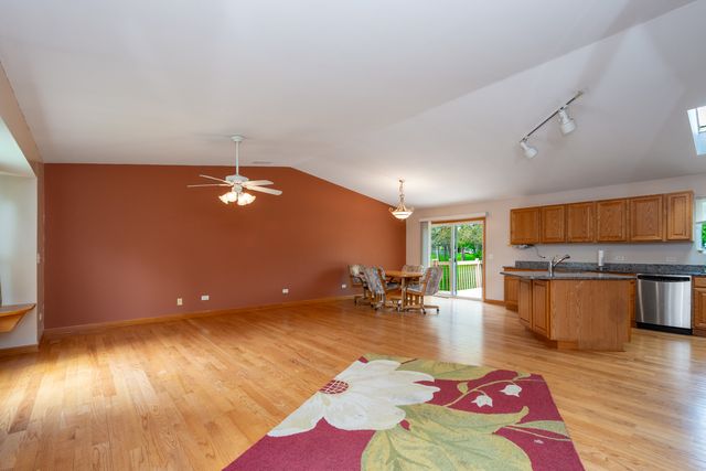 36851 N Kerwin Lane, Ingleside, IL 60041