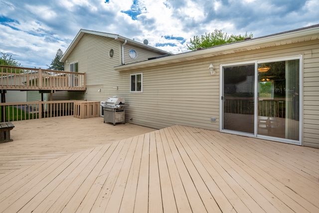 36851 N Kerwin Lane, Ingleside, IL 60041