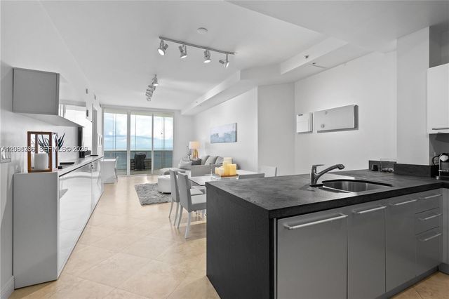 18201 Collins Ave 3702, Sunny Isles Beach, FL 33160