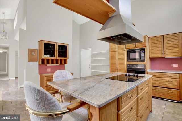 723 RIDGE RD, Lewisberry, PA 17339