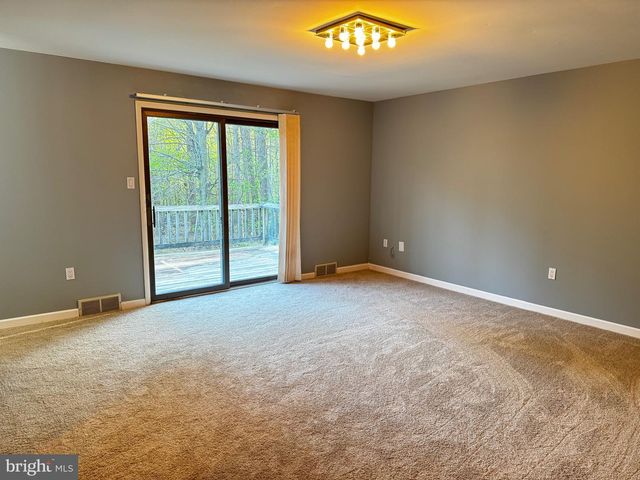 723 RIDGE RD, Lewisberry, PA 17339