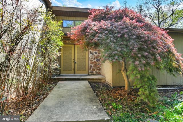 723 RIDGE RD, Lewisberry, PA 17339