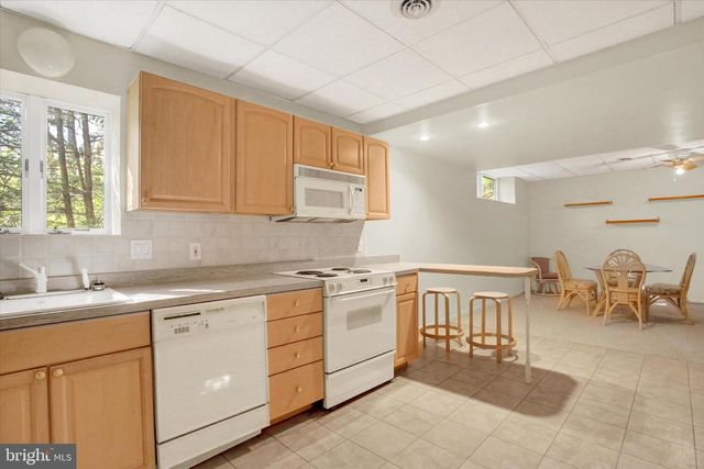 723 RIDGE RD, Lewisberry, PA 17339