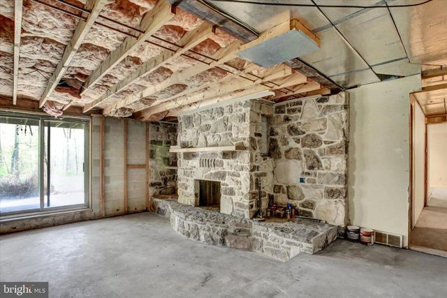 723 RIDGE RD, Lewisberry, PA 17339