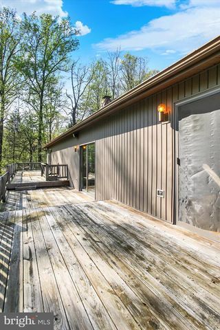 723 RIDGE RD, Lewisberry, PA 17339