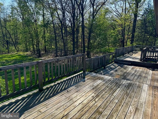 723 RIDGE RD, Lewisberry, PA 17339