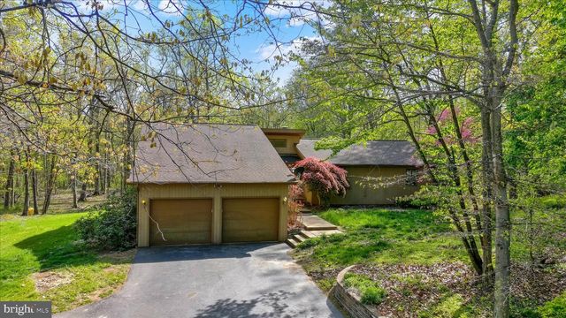 723 RIDGE RD, Lewisberry, PA 17339