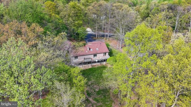 723 RIDGE RD, Lewisberry, PA 17339